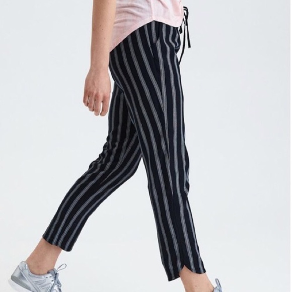 American Eagle Comfy Striped Pants